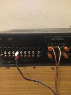 Do czego można wykorzystać głośnik SoundTech CX4C?