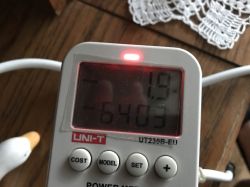 UNI-T UT230B-EU power meter shows 1.9 W usage and cost value of 64.03