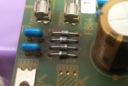 Sony STR-DB830QS - Brak dźwięku w przednim lewym głośniku.