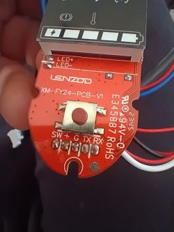 Znaczenie oznaczeń DS i SW na PCB sterownika hulajnogi - co oznaczają?