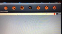 Renault captur 1.5 dci - Kluczyk na desce, plus komunikat sprawdź samochód.