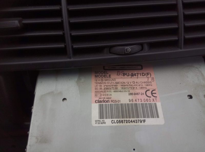 Clarion RD3-01 PU-2471D (F) Citroen C8: AUX Connection, Changer Plug & BLAUPUNKT VDO RD3-1 Pinout