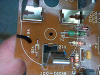 Ładowarka Bosh 2 607 224 152 - Identyfikacja elementów