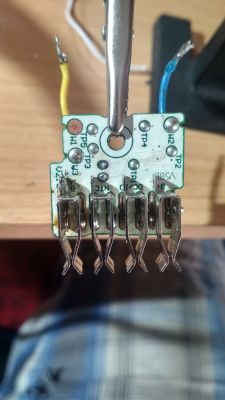 Black And Decker - Jak podłączyć płytkę pcb do baterii Black And Decker