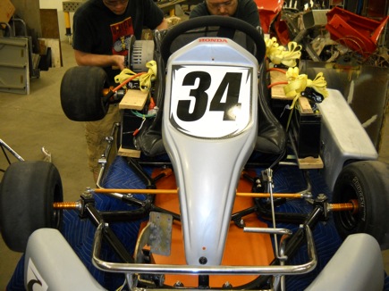 Gokart z napędem elektrycznym Gokart z napędem elektrycznym
