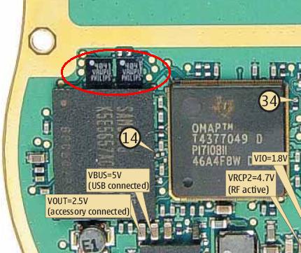 Nokia 6630 – biały ekran LCD, pęknięty układ na płycie, brak obrazu na wyświetlaczu